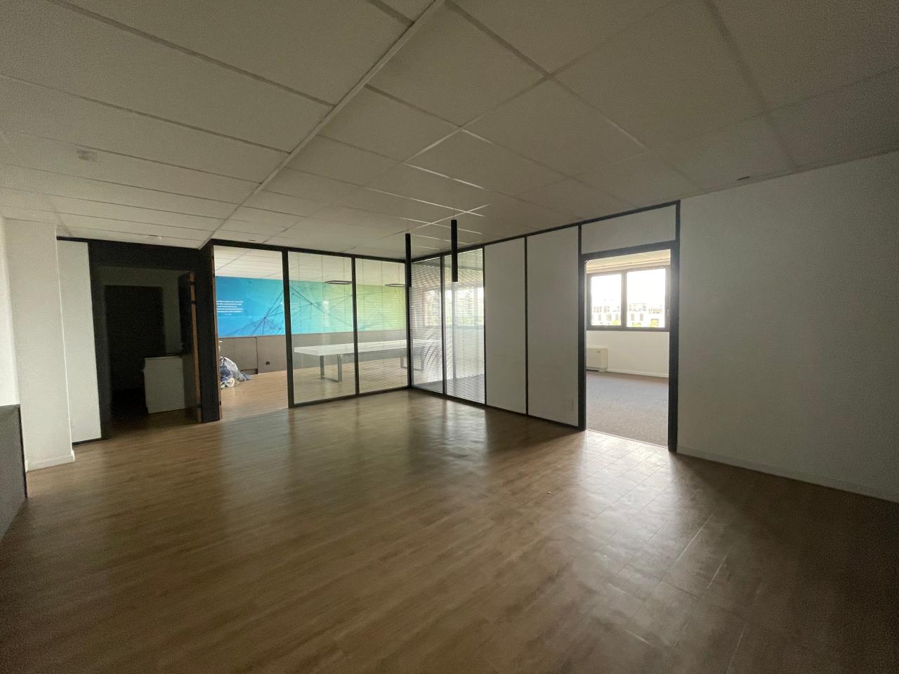 Bureau Aix-en-Provence 39m² Location bureau Aix-en-Provence Bouches-du-Rhône OLBUR2529905 12